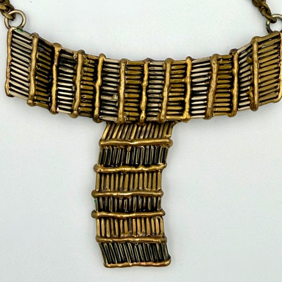 Vintage-Inspired Bronze Necklace - Picture 5 of 6